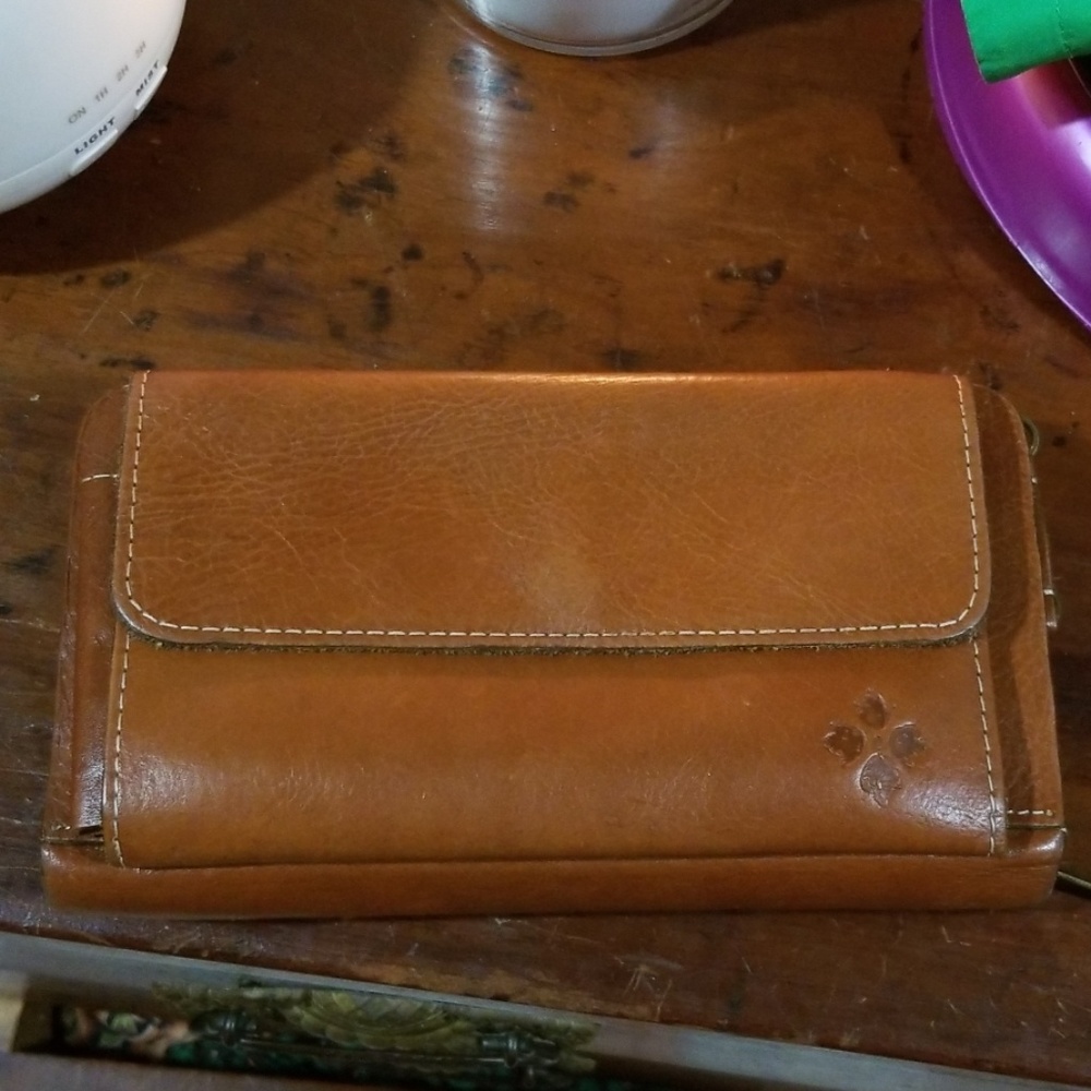 Patricia nash crossbody wallet